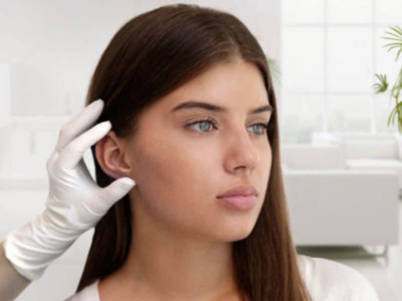 Da bi olajšali ustrezen pretok krvi, boste morali v prvih nekaj tednih po korekciji ušes držati glavo čim bolj dvignjeno.